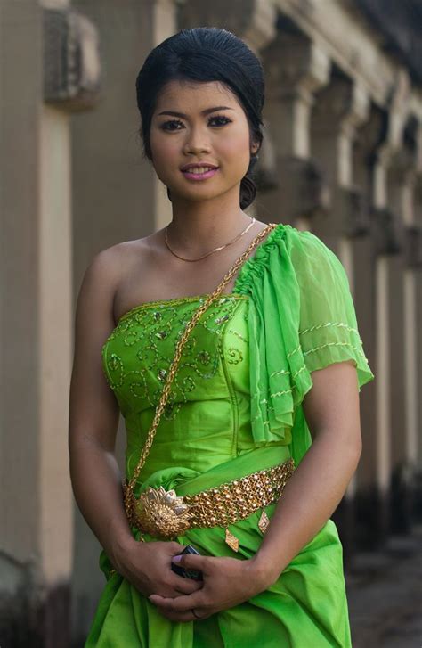 Beautiful Cambodian Girl In Green Dress Cambodian Women Beautiful