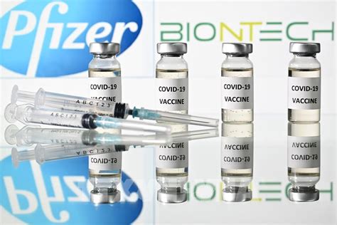 German company biontech and its us partner pfizer announced on monday that early results from ongoing phase iii trials showed that their vaccine was 90. WHO xem xét cấp phép sử dụng khẩn cấp vaccine của Pfizer ...