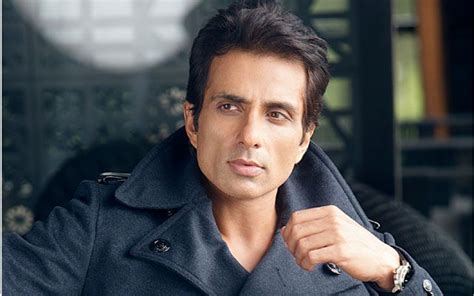 Get all sonu sood news and movie updates on pinkvilla. 'Simmba' will make me do some homework: Sonu Sood - THE ...