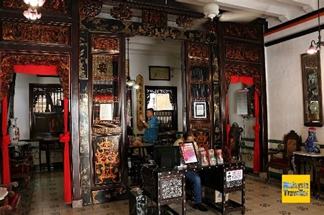 Baba & nyonya heritage museum, palazzo stadthuys, straits chinese jewelry museum malacca. Straits Chinese Jewellery Museum Melaka - Nyonya Jewellery ...