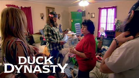 Duck Dynasty Miss Kay The Hoarder Season 7 Episode 6 Duck Dynasty Youtube