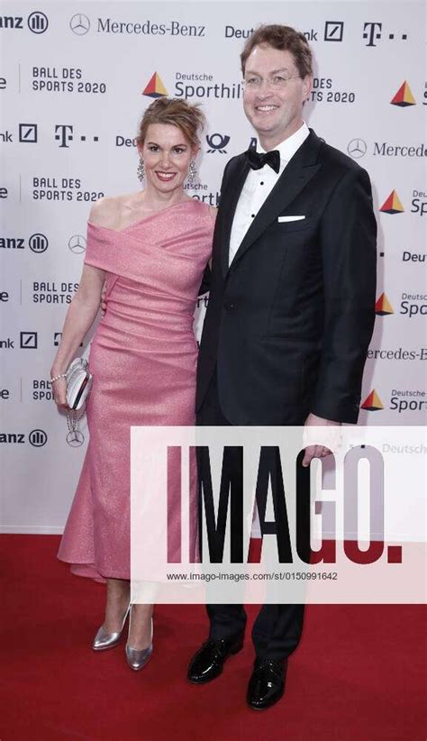 Ola Källenius mit Ehefrau Sabine Ball des Sports am Februar