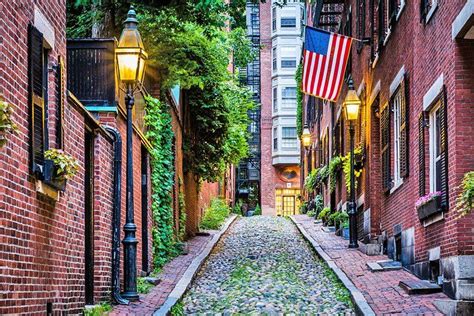 Massachusetts In Pictures 20 Beautiful Places To Photograph Planetware Old Street