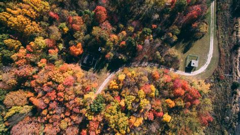 Kansas Citys Best Places For A Scenic Drive This Fall Kcur Kansas