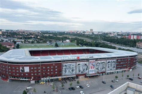 úmyslné Září Herečka Stadion Slavia Praha Mapa Petice Setkání Síť