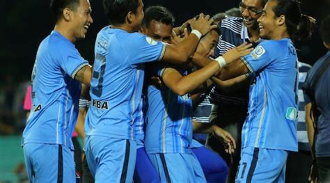 Top 5 faiz subri goals full name : #Malaysia: Awesome Free Kick Goal From Penang's Faiz Subri ...