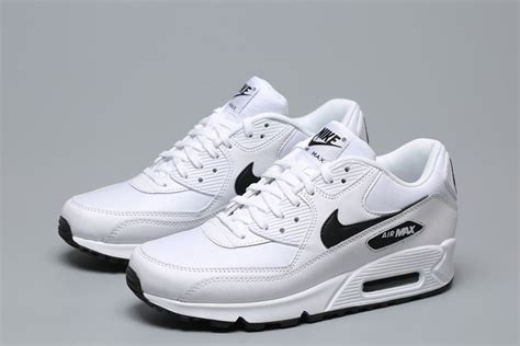 Nike Air Max 90 Casual Shoes White Black