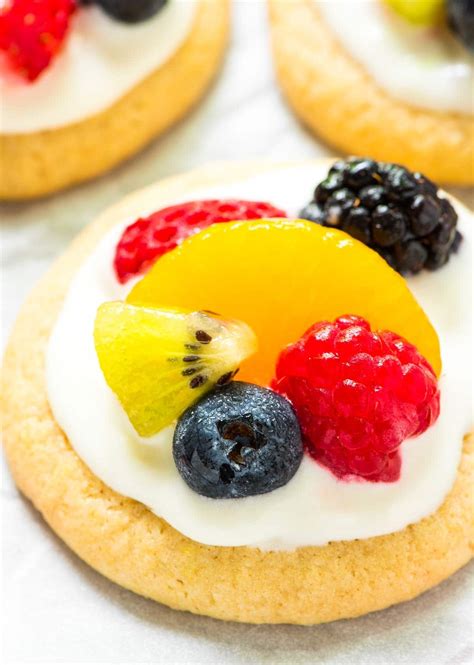 Fruit Pizza Cookies Twist On A Classic