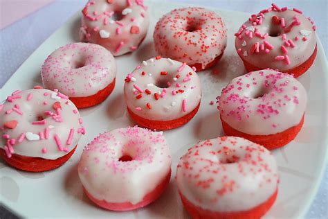 Ps♡ Tasty Tuesday Red Velvet Mini Doughnuts