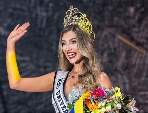 Miss Universe Colombia 2022 María Fernanda Aristizábal Officially Crowned In 2022 Miss Lebanon