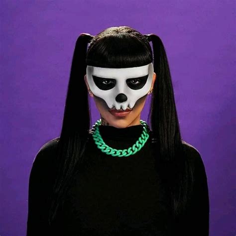 Julieta cazzucheli (born december 16, 1993), known professionally as cazzu, is an argentine rapper, singer, and composer. Cazzu fotos (10 fotos) - LETRAS.COM