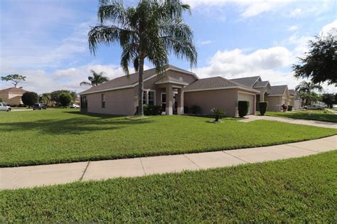 2613 Deck Ave Kissimmee Fl 34743 Mls S5022173 Redfin