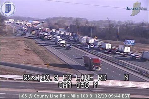 Saturday on interstate 65 in butler. 1 dead in I-65 crash, traffic jammed in south-side ...