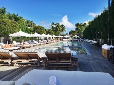Pool Picture Of Nautilus A Sixty Hotel Miami Beach Tripadvisor
