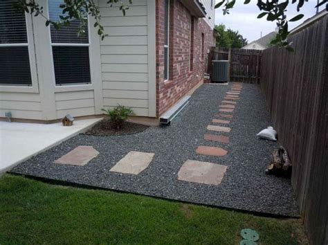 Best 25 Fabulous Gravel Backyard Design Ideas For Your Backyard