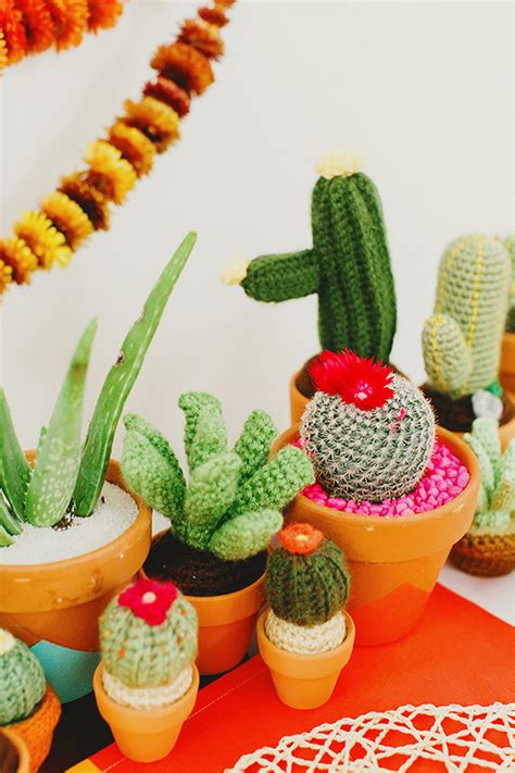 Glue the tabs of each pad of the cactus to the outside of the toilet paper roll, two on one side and one on the other. crocheted cactus favors | Wedding & Party Ideas | 100 ...