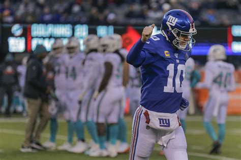 Eli Manning Retires After 16 Seasons With The Giants