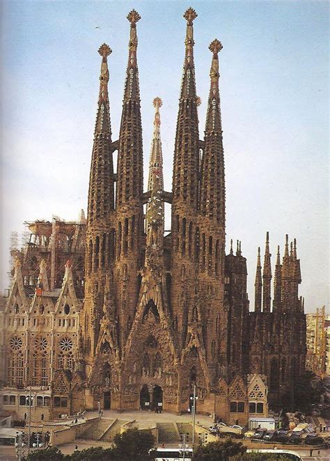 C Side Interior Design Antoni Gaudi Gaudi Barcelona Gaudi