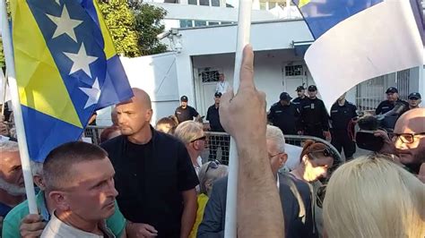 Protesti Građana Ispred Zgrade Ureda Visokog Predstavnika Ohr