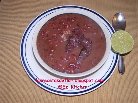 Aunque existe una amplia variedad de sopas salvadoreñas, hemos seleccionado seis: Cocina Fácil !!!! Ez_Kitchen: Rica Sopa de Frijoles ...