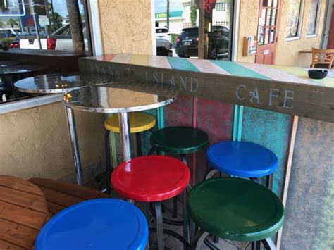 Rent a whole home for your next weekend or holiday. Ryan's Island Cafe | Clearwater, FL