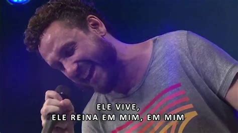 Hoje é domingo de manhã hoje o sol não quer brilhar tudo é solidão e elas vêm dizer de madrugada ressurgiu. Leonardo Gonçalves - Ele Vive & Novo - YouTube