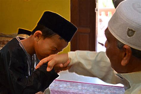 5 Adab Menuntut Ilmu Menurut Imam al Ghazali yang Harus Anda Ketahui » santri millenial indonesia