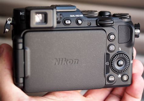 Nikon Coolpix P7800 Hands On Preview Ephotozine