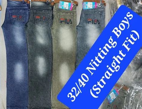 Washed Straight Fit Jeans At Rs 250piece In New Delhi Id 2850037773012