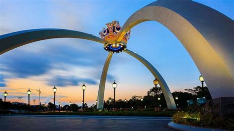 The time taken to complete the journey from johor bahru to segamat is reliant on traffic and climatic conditions. 15 Attractions in Johor Bahru (Must-Visit!) - SG2JB ARTICLES