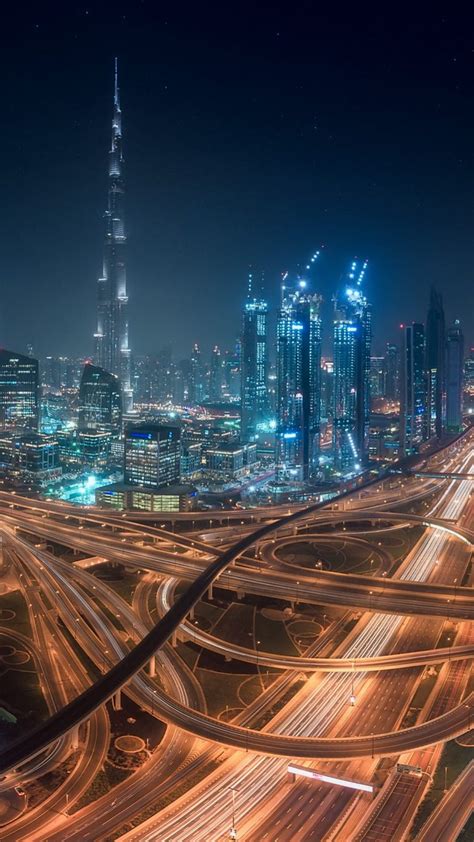 Downtown Sheikh Zayed Road Dubai Uae Windows Spotlight Images