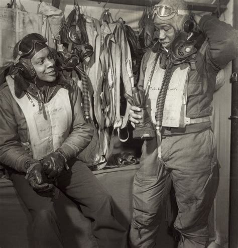 Tuskegee Airmen 1945 Photograph By Granger