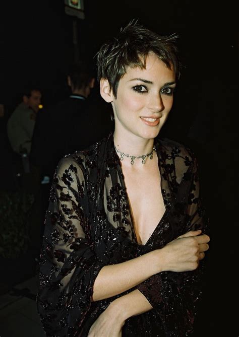 Winona Ryder Looks Like Every Tv Mom In Stranger Things And I Hate It