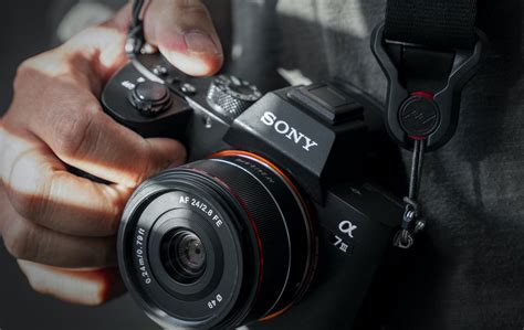 5 Best Lenses For Wedding Photographers With The Sony A7iii Your