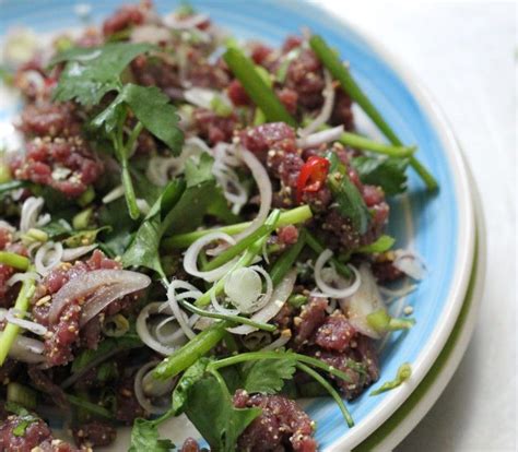 Boeuf tartare thaie larb dip