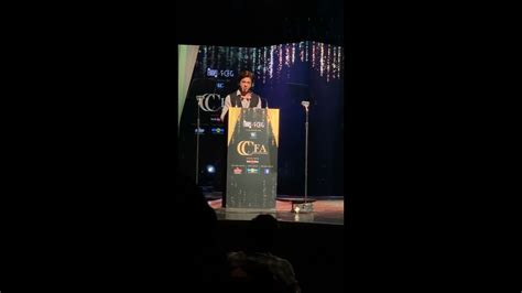 Shah Rukh Khans Full Speech At The Critics Choice Film Awards 2019 Youtube