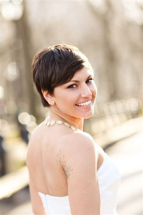 Over The Shoulder Wedding Photo Ideas For Hair And Makeup Popsugar