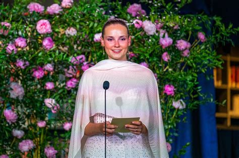 Prinzessin Ingrid Alexandra Feiert Ihren 18 Geburtstag Nach Die