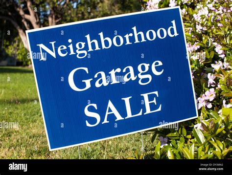 Neighborhood Garage Sale sign Stock Photo - Alamy