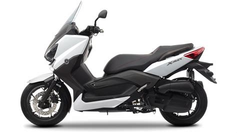 Yamaha xmax 125 motosikletinizin havası düzenli kontrol lastikler yakıt tüketimini %5'e kadar azaltabilir. X-MAX 125 2014 - Scooters - Yamaha Motor UK