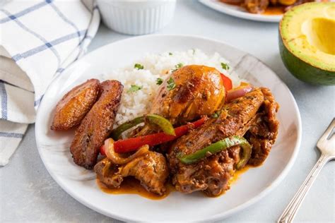 pollo guisado dominicano dominican stewed chicken recipe in 2022 braised chicken pollo