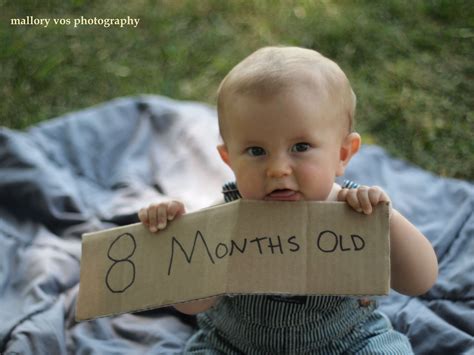 These ideas are very easy and less. Pin by Jody Kuhn on rorys 6 month photos | Baby photoshoot ...