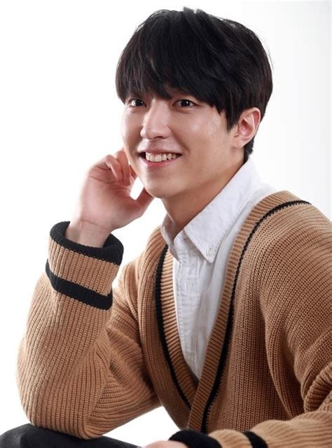 Poze Rezolutie Mare Lee You Jin Actor Poza 27 Din 32 Cinemagiaro