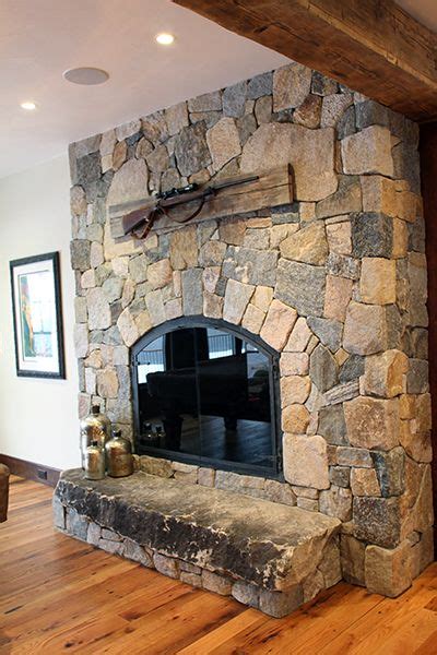 20 Natural Stone Cladding Fireplaces