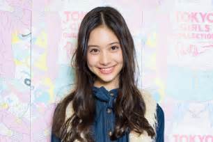 16歳のハーフ美少女・長谷川ニイナが手放せない愛用品 Girlswalker