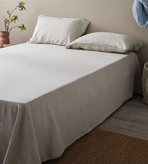 The fibers of silk and linen have good hygroscopicity and carefully woven and stonewashed for softness, dapu linen sheets make your bed look and feel like. Best Bed Sheets 2020: Brooklinen, Parachute, L.L. Bean ...