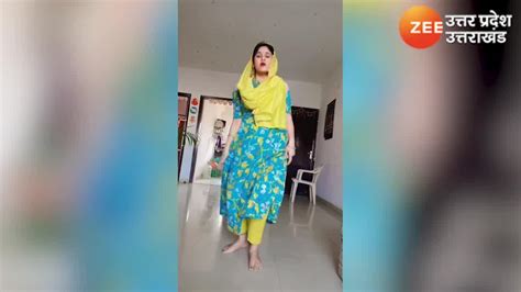 Desi Bhabhi Ne Haryanvi Gaane Pe Kiya Jordaar Dance Aunty Dance On Tremendous Dance Watch Video