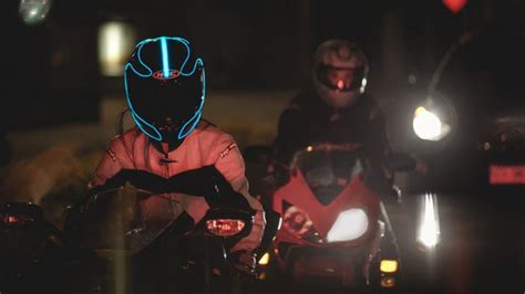 Titel Sind Vertraut Helm Motorradhelm Lightmode Jugend Nussbaum