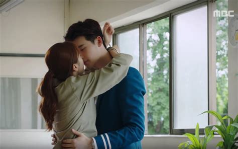 Adegan Ciuman Romantis Di Drama Korea Terbaru
