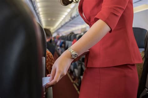 Flight Attendants Kind Gesture Goes Viral Thats Life Magazine